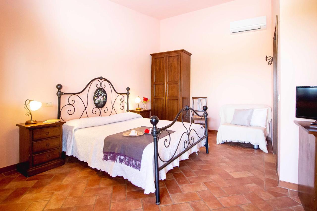Agriturismo Poggio Pistolese Монтайоне Екстериор снимка