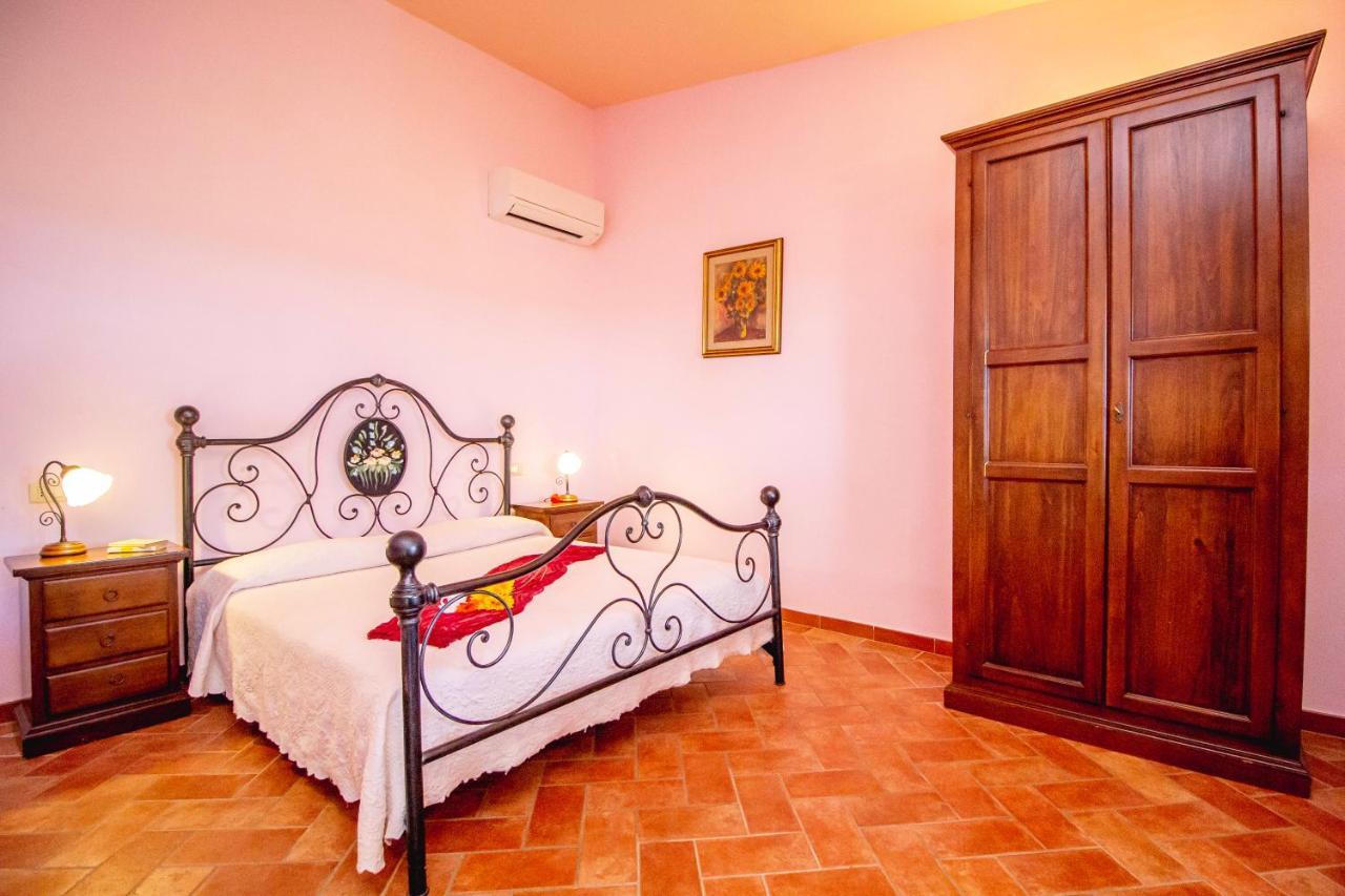 Agriturismo Poggio Pistolese Монтайоне Екстериор снимка